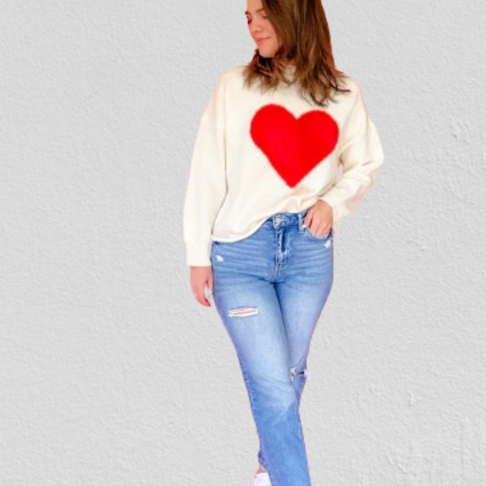 Main Strip Ivory Fuzzy Heart Sweater (2) 4282 NWT Boutique - Picture 7 of 7
